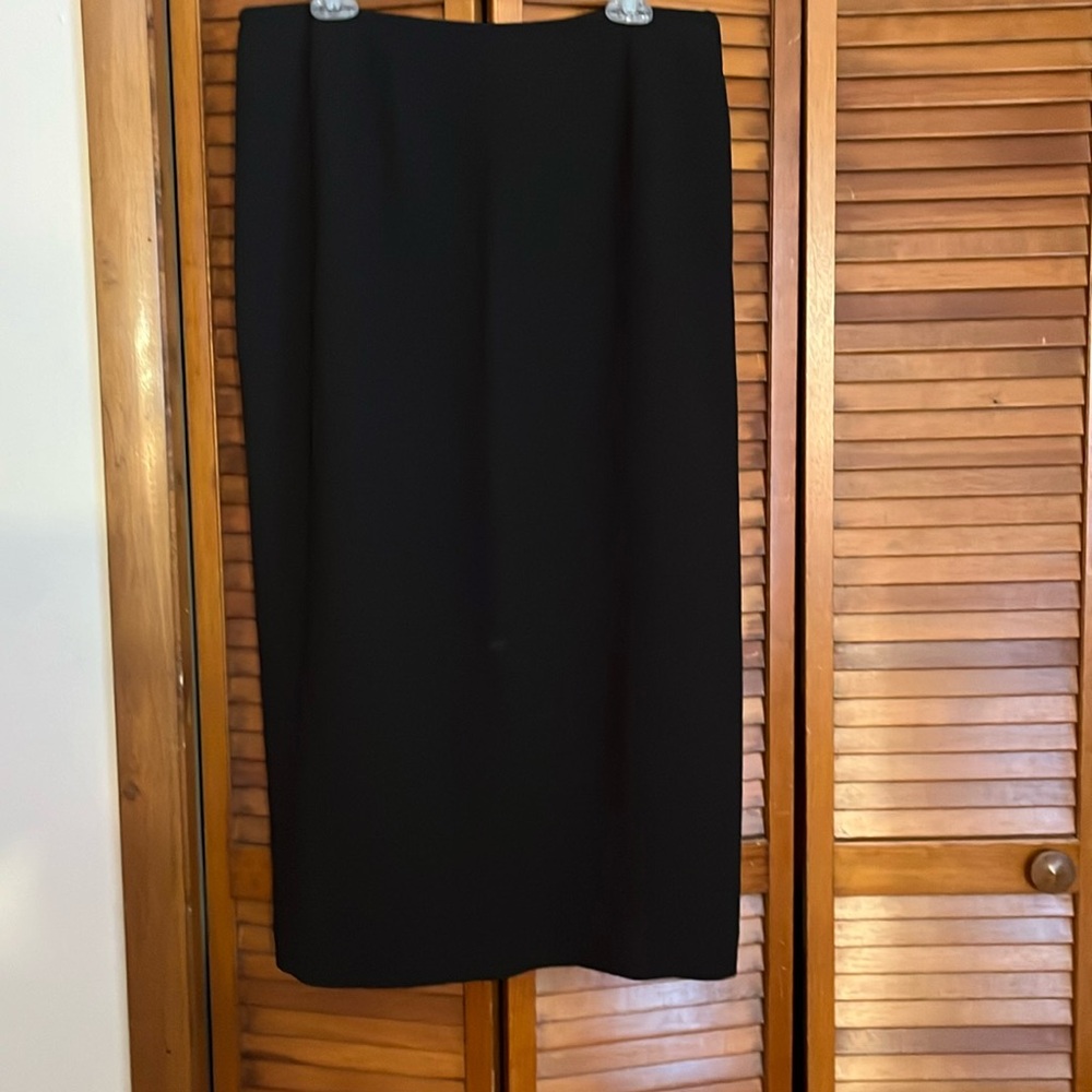 Black long skirt